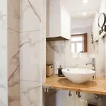 Rossio Vintage Two-bedroom - By Lu Holidays Lizbona